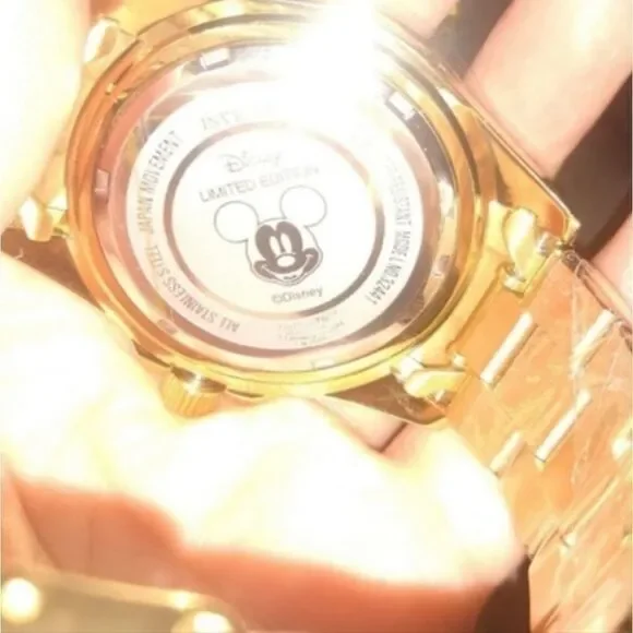 Limited Edition Invicta Mickey Mouse Watch - Picture 7 of 7